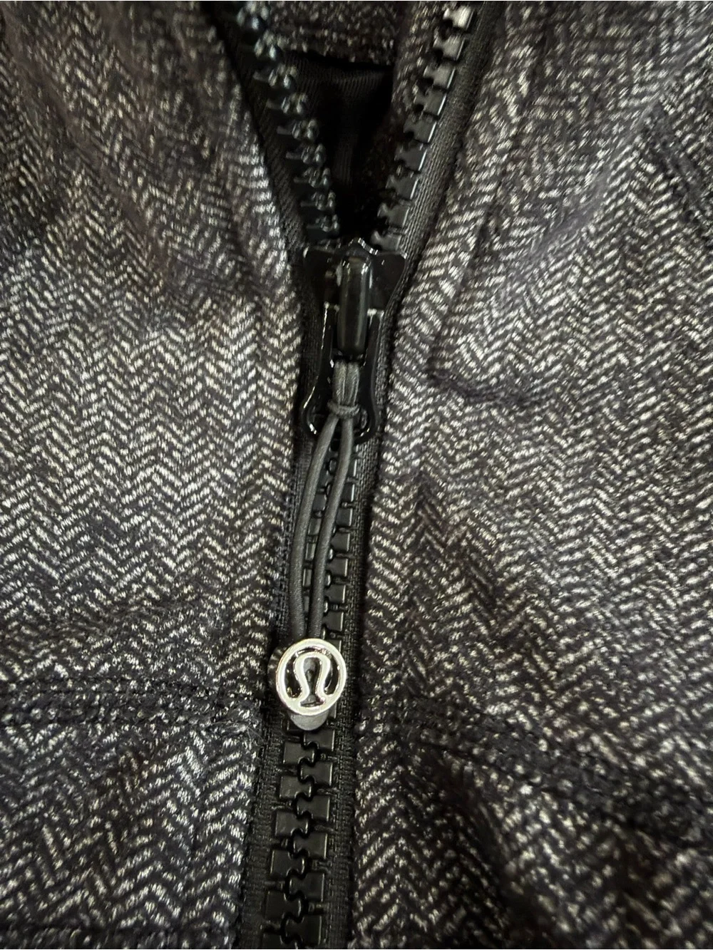 EUC Lululemon Define Jacket Size 10 Black/Gray Herringbone - Picture 4 of 6